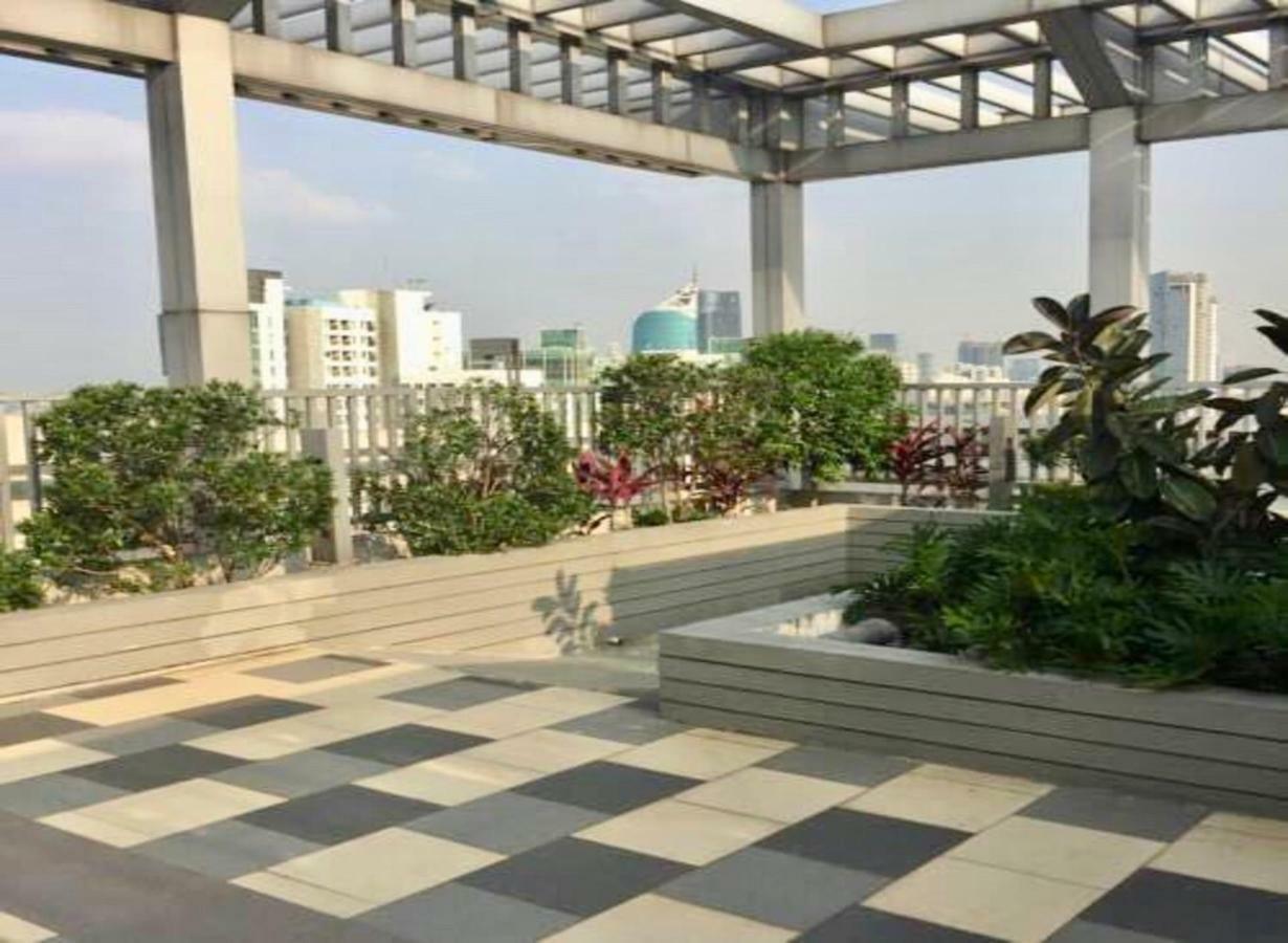 Cosmo Terrace At Thamrin City Jakarta Buitenkant foto